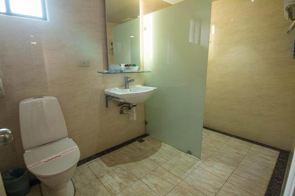 גאושיונג Katherine Plaza Hotel מראה חיצוני תמונה