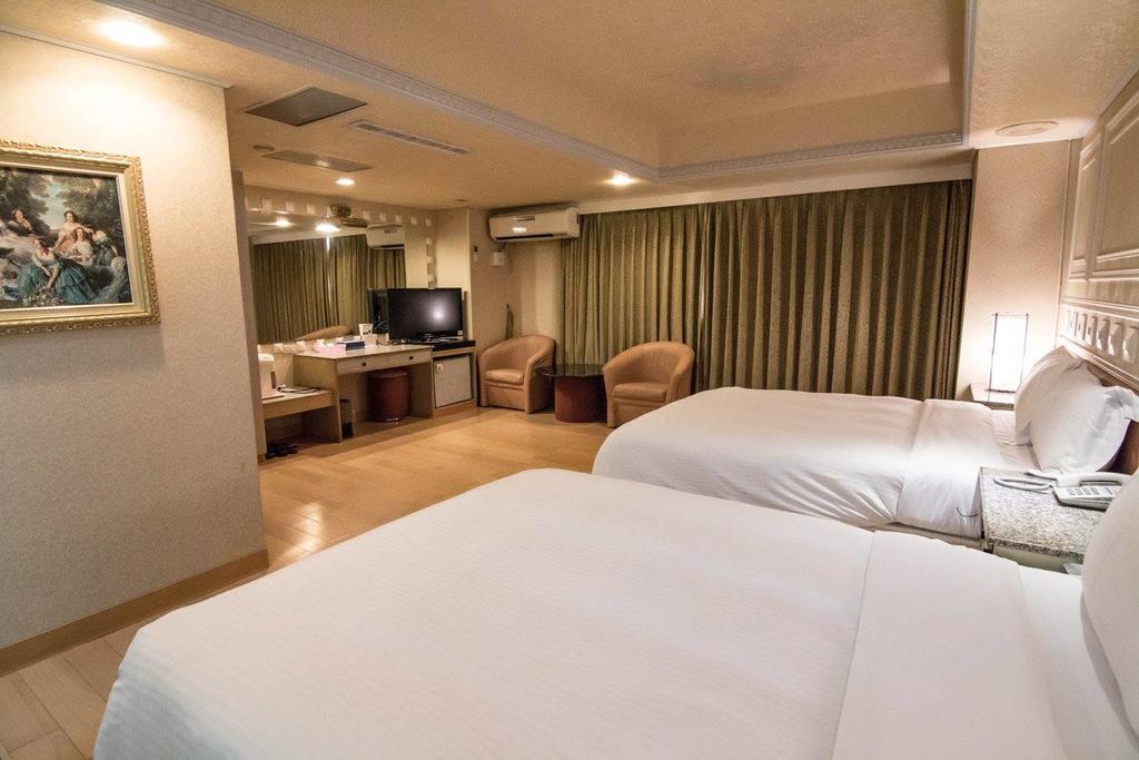 גאושיונג Katherine Plaza Hotel מראה חיצוני תמונה