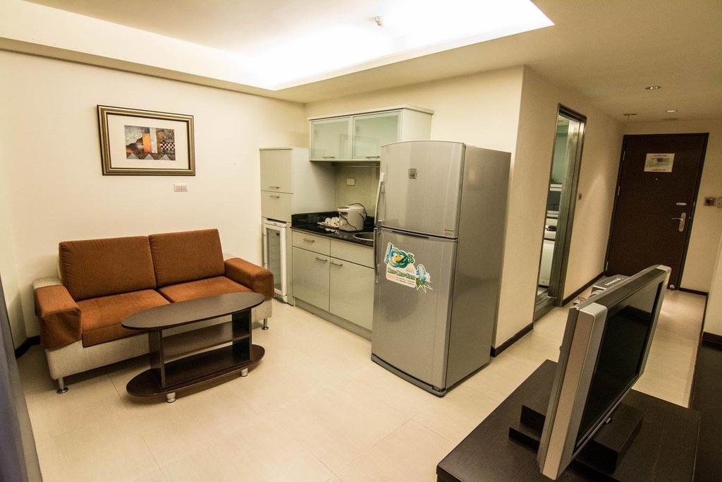 גאושיונג Katherine Plaza Hotel מראה חיצוני תמונה